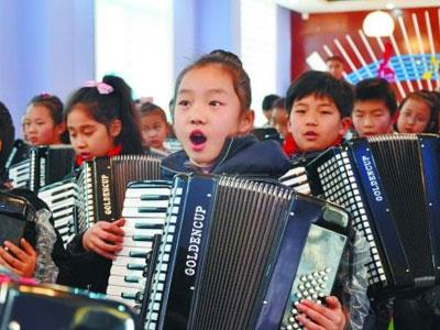 招聘迪庆手风琴家教老师